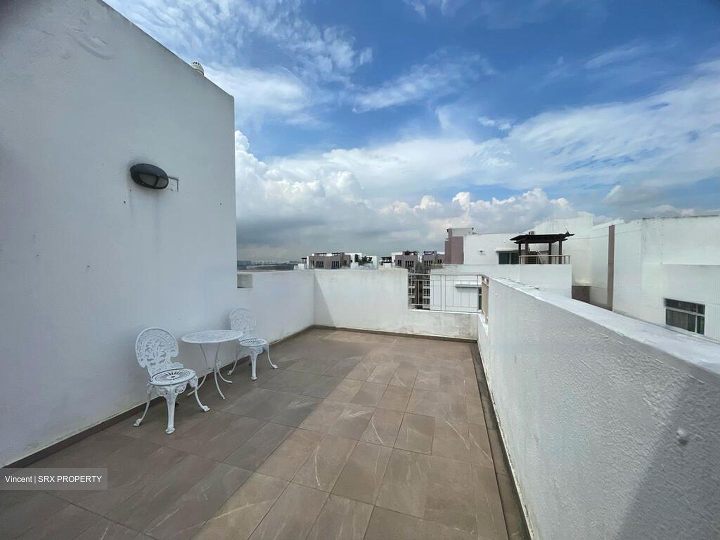 Lilydale (D27), Condominium #583436581